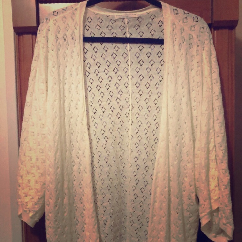 White lace kimono